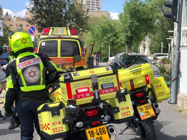 אופנועי מד"א. אמבולנס. צילום: לירן תמרי