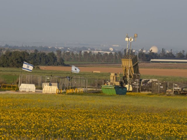 כיפת ברזל depositphotos