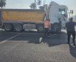  רוכב אופנוע נפגע ממשאית בצומת פלוגות קריית גת