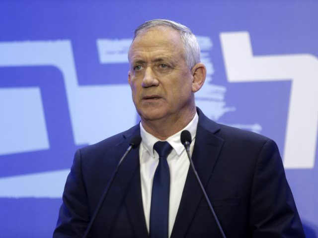 בני גנץ. צילום: עמית שעל